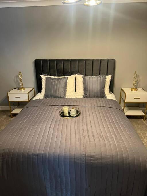 Frank Lane Villa Dewsbury Ngoại thất bức ảnh